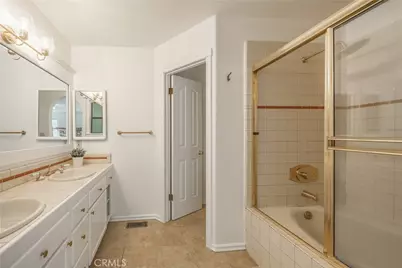 26695 Thunderbird Dr, Lake Arrowhead, CA 92352 - Photo 32