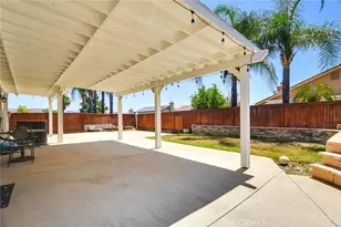 27442 Barcelona, Corona, CA 92883 - Photo 22