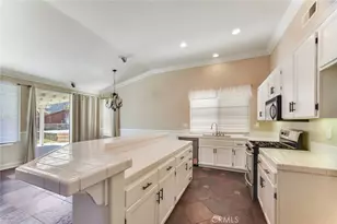 27442 Barcelona, Corona, CA 92883 - Photo 4