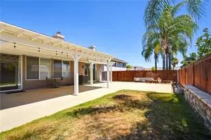 27442 Barcelona, Corona, CA 92883 - Photo 20