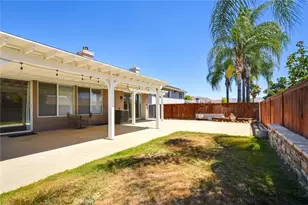 27442 Barcelona, Corona, CA 92883 - Photo 20