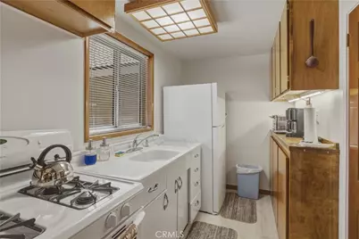 22980 Crest Forest, Crestline, CA 92325 - Photo 20