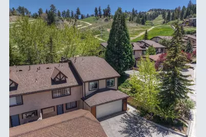 1377 Club View Drive #7, Big Bear Lake, CA 92315 - Photo 8