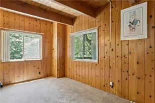 582 Grass Valley Ct, Lake Arrowhead, CA 92352 - Photo 28