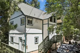 582 Grass Valley Ct, Lake Arrowhead, CA 92352 - Photo 44