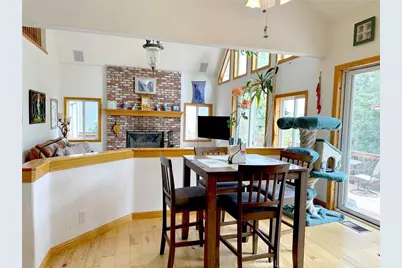 292 N Fairway, Lake Arrowhead, CA 92352 - Photo 8