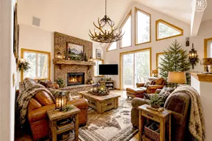 292 N Fairway, Lake Arrowhead, CA 92352 - Photo 2