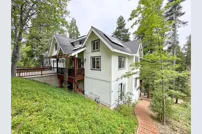 292 N Fairway, Lake Arrowhead, CA 92352 - Photo 2