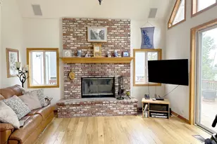 292 N Fairway, Lake Arrowhead, CA 92352 - Photo 6