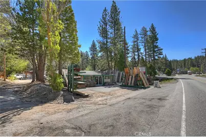 32765 Hilltop Boulevard, Running Springs, CA 92382 - Photo 30
