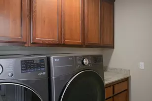 5742 Magnolia, Riverside, CA 92506 - Photo 16