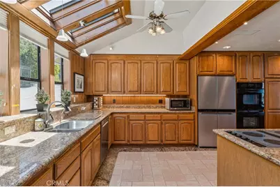 1369 Yellowstone, Lake Arrowhead, CA 92352 - Photo 26