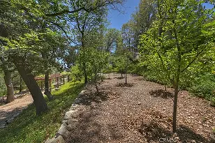 27487 Matterhorn, Lake Arrowhead, CA 92352 - Photo 20