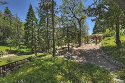 27487 Matterhorn, Lake Arrowhead, CA 92352 - Photo 18