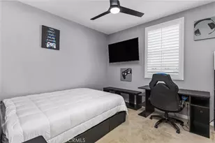 34942 S Serrano Sq, Yucaipa, CA 92399 - Photo 20