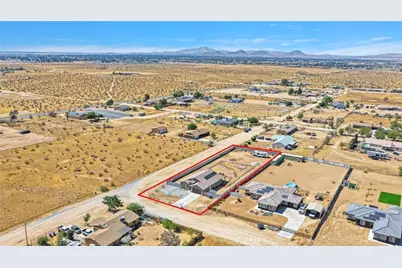 22620 Laurel, Apple Valley, CA 92308 - Photo 48