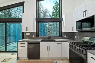 556 Lucerne Dr, Big Bear Lake, CA 92315 - Photo 16