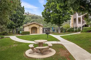 2500 San Gabriel Way, Corona, CA 92882 - Photo 28