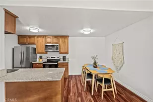2500 San Gabriel Way, Corona, CA 92882 - Photo 6