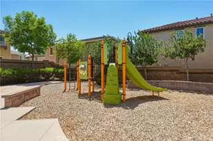 28460 Wild Rose Ln, Highland, CA 92346 - Photo 52