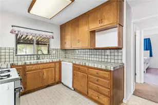 11965 Peach Tree, Yucaipa, CA 92399 - Photo 10
