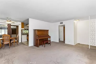 11965 Peach Tree, Yucaipa, CA 92399 - Photo 6