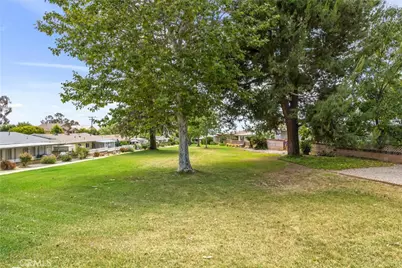 11965 Peach Tree, Yucaipa, CA 92399 - Photo 22