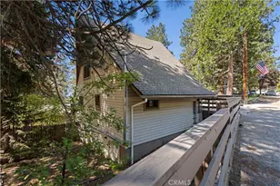 31041 Wild Oak, Running Springs, CA 92382 - Photo 2