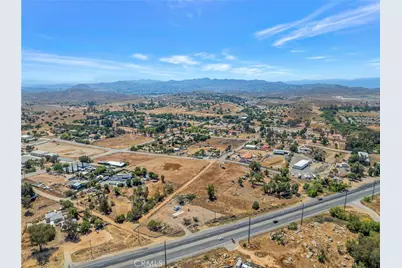 27520 State Highway 74, Perris, CA 92570 - Photo 6