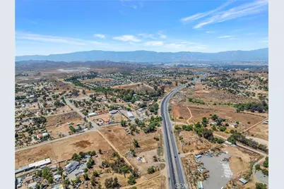 27520 State Highway 74, Perris, CA 92570 - Photo 8