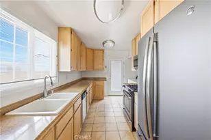 8082 San Heron, Buena Park, CA 90620 - Photo 2