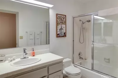 196 Hillcrest Court, Lake Arrowhead, CA 92352 - Photo 32