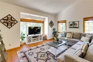 196 Hillcrest Ct, Lake Arrowhead, CA 92352 - Photo 12