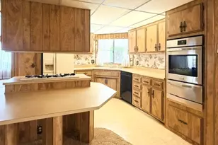3850 Atlantic Ave, Highland, CA 92346 - Photo 8