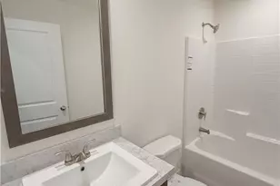 16860 Slover Ave, Fontana, CA 92337 - Photo 12