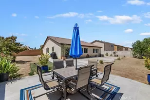 419 Poplar Hill, San Jacinto, CA 92583 - Photo 2