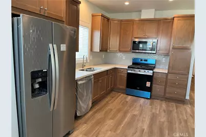 301 E Foothill Boulevard #59, Pomona, CA 91767 - Photo 6