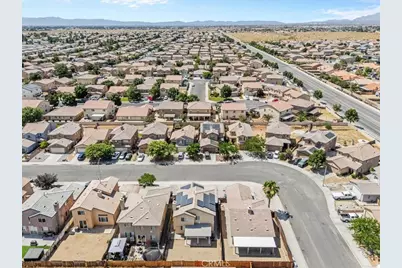 13736 Sunshine Terrace, Victorville, CA 92394 - Photo 36