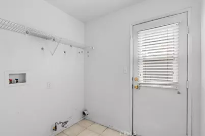 13736 Sunshine Terrace, Victorville, CA 92394 - Photo 16