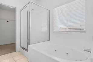 13736 Sunshine Terrace, Victorville, CA 92394 - Photo 24