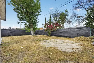 7938 Chantry Avenue, Fontana, CA 92336 - Photo 22