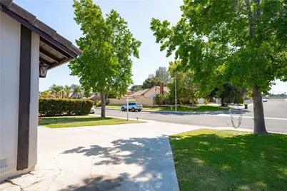 685 S Smoketree Avenue, Rialto, CA 92376 - Photo 30