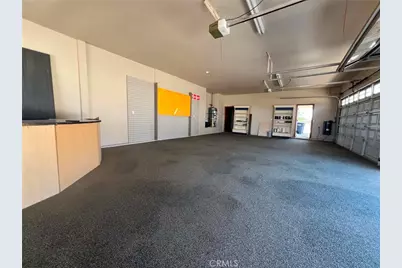 9126 Kittering Road, Oak Hills, CA 92344 - Photo 56
