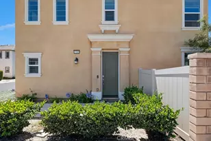 17109 Gray Pine Pl, San Bernardino, CA 92407 - Photo 4