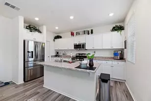 17109 Gray Pine Pl, San Bernardino, CA 92407 - Photo 12