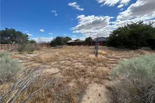 11625 Topaz, Victorville, CA 92392 - Photo 22