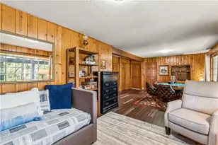 24526 Horst Dr, Crestline, CA 92325 - Photo 18