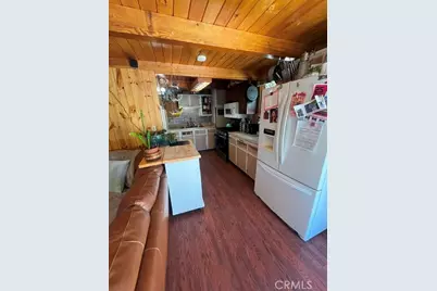 213 E Mountain View, Big Bear City, CA 92314 - Photo 2