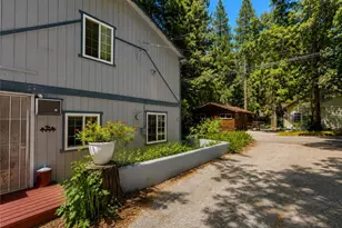 25027 Moon, Crestline, CA 92325 - Photo 30