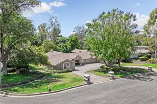 7455 Jola Dr, Riverside, CA 92506 - Photo 4